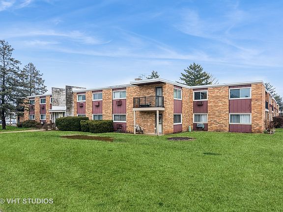 3rd image of 1320 Lore Ln #209B