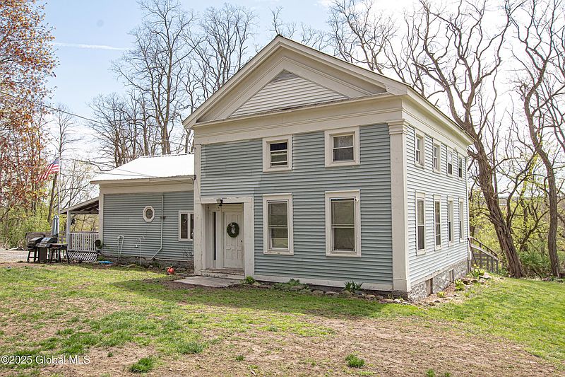 2nd image of 130 Kelly Lane