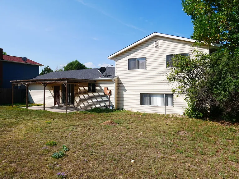 6615 Brook Park Dr — Photo 13