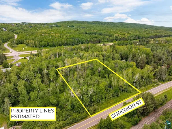7XXX E Superior St, Duluth, MN 55804-3118