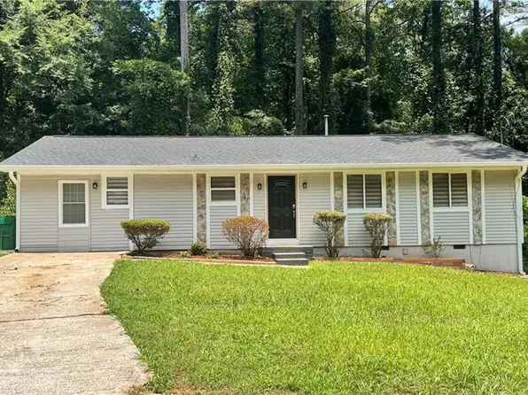 4091 Big Valley Trl, Stone Mountain, GA 30083