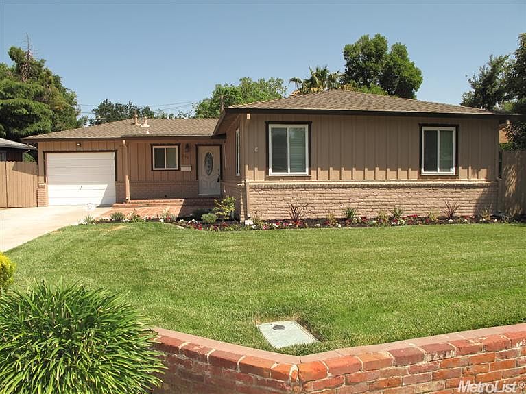 1st image of 213 Maedell Way