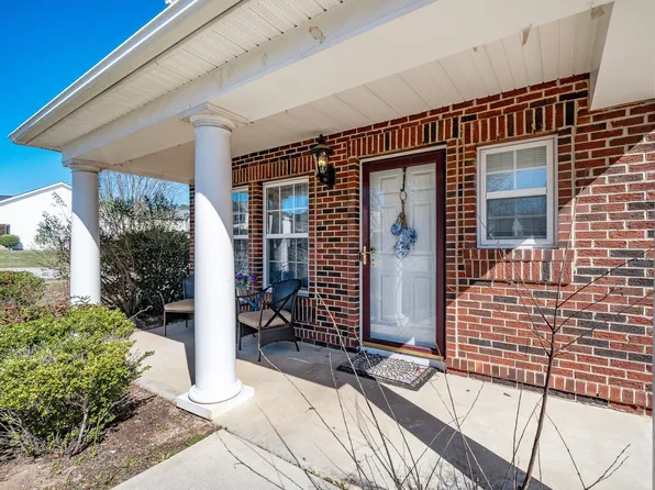 3801 Tryon Ridge Dr, Raleigh, NC 27610
