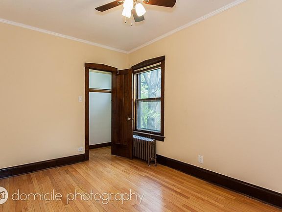 5th image of 5713 N Washtenaw Ave