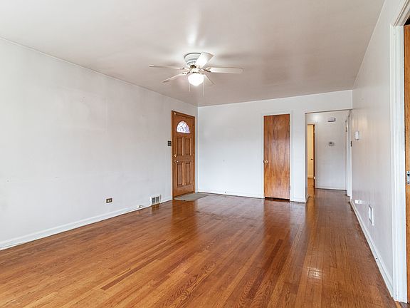4th image of 4612 Birchwood Ave