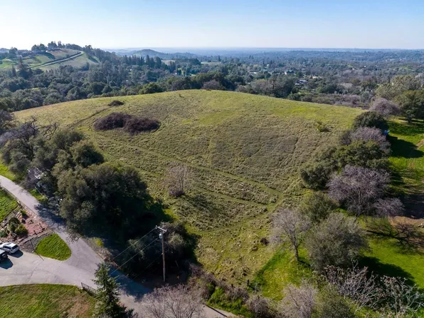 9381 Powerhouse Rd, Newcastle, CA 95658