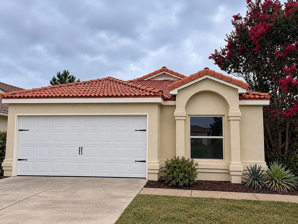 1112 Atterbury Cir S