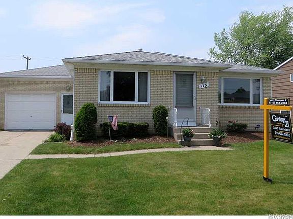 4th image of 119 Nagel Dr