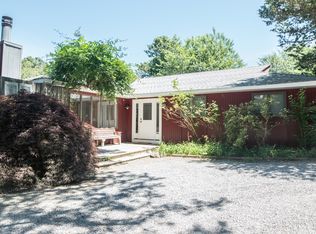 (Undisclosed Address), Southampton, NY 11968