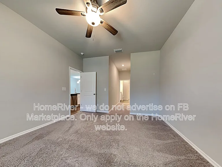 14051 Slichter Ave — Photo 10