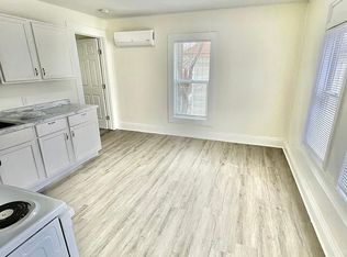 1605 W Maple St #4, Wichita, KS 67213