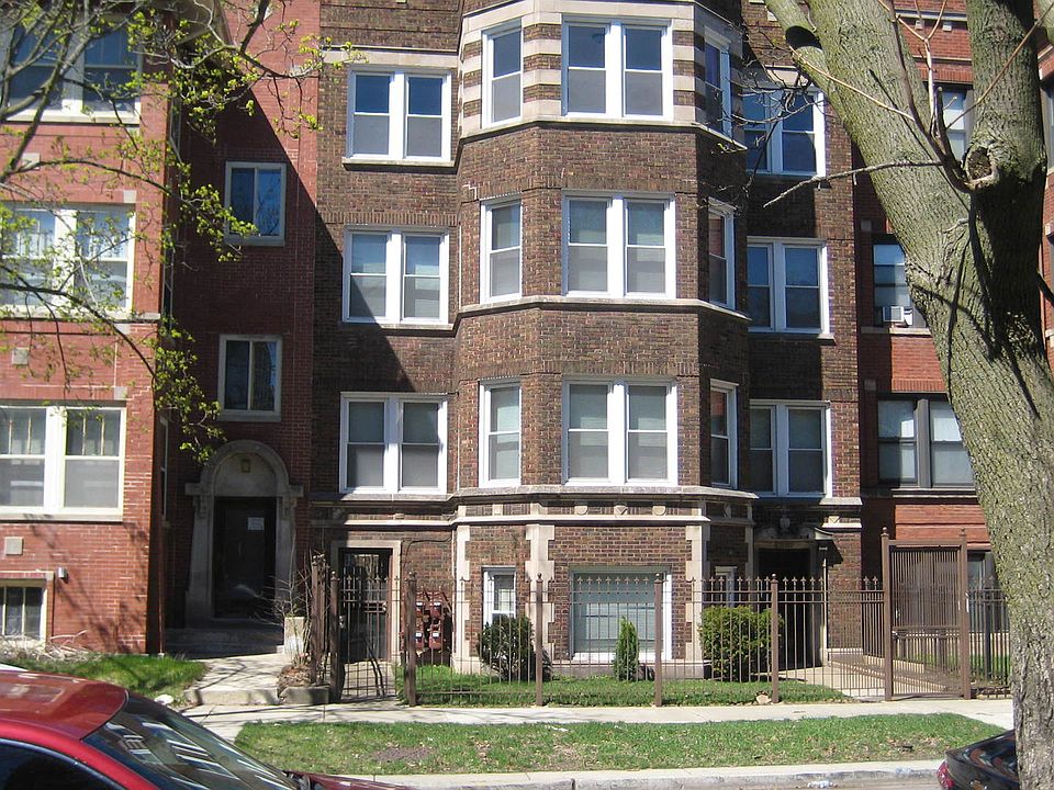 1st image of 7306 S Oglesby Ave #2
