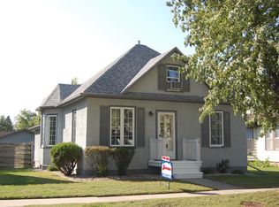 903 Strait Ave, Worthington, MN 56187