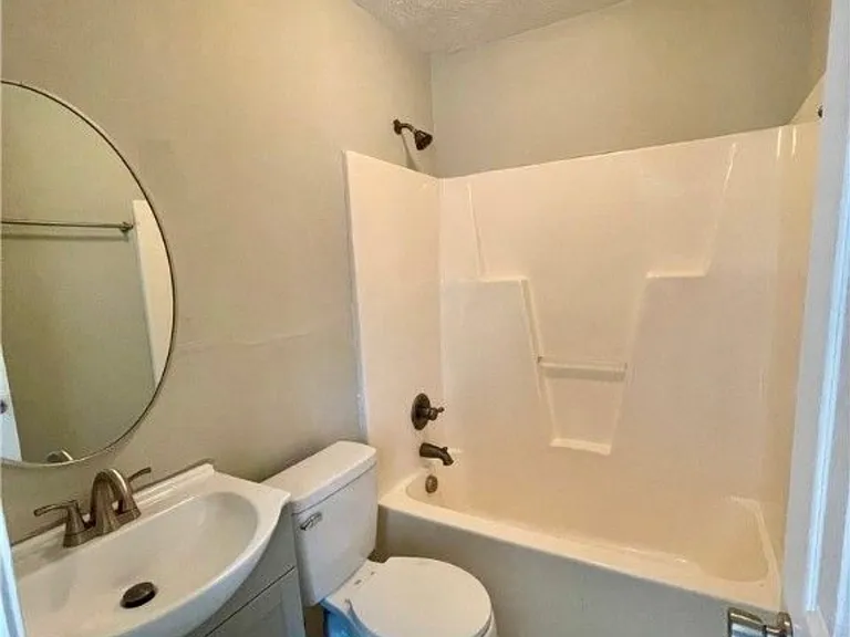 824 Fresno Dr — Photo 26