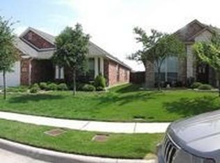 3917 Summerhill Ln, Fort Worth, TX 76244