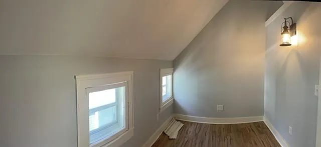 353 Freyling Pl SE — Photo 31