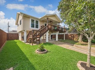 161 Barracuda St, Bayou Vista, TX 77563