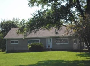 5330 SW Auburn Rd, Topeka, KS 66610