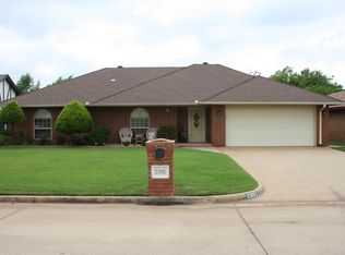 2301 N Nail Pkwy, Moore, OK 73160