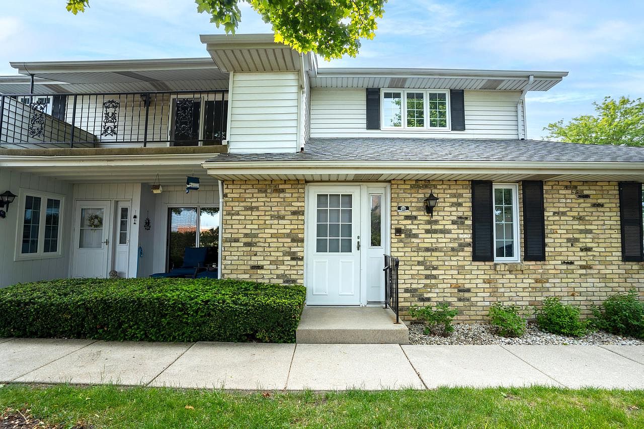 8610 30th AVENUE UNIT 201, Kenosha, WI 53142 MLS 1840186 Zillow