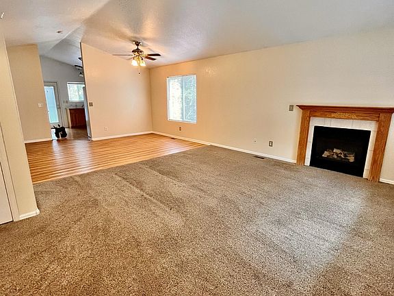 3rd image of 3537 Powderkeg Dr