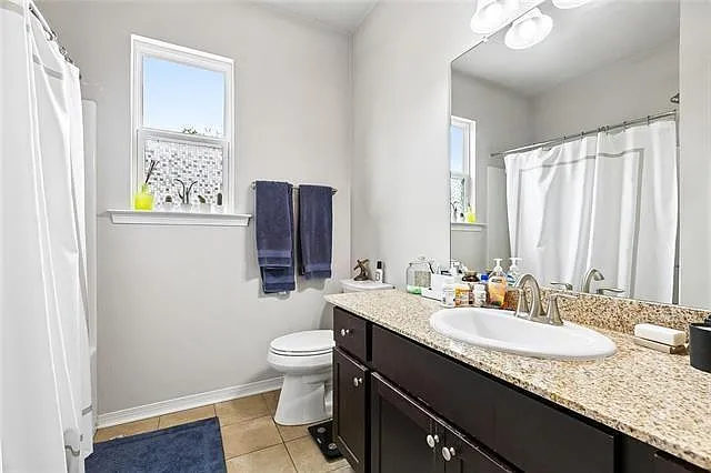 1381 Harrison Ave — Photo 10