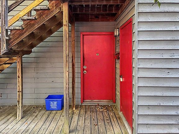 2nd image of 106 Pleasant Dr APT A