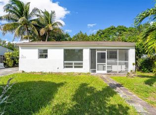 6831 Greene St, Hollywood, FL 33024