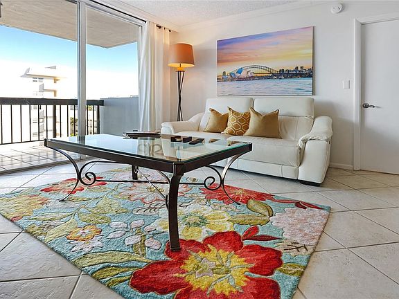 4th image of 4800 Bayview Dr Penthouse 6