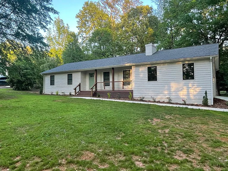 1509 Fort Hill Dr — Photo 1