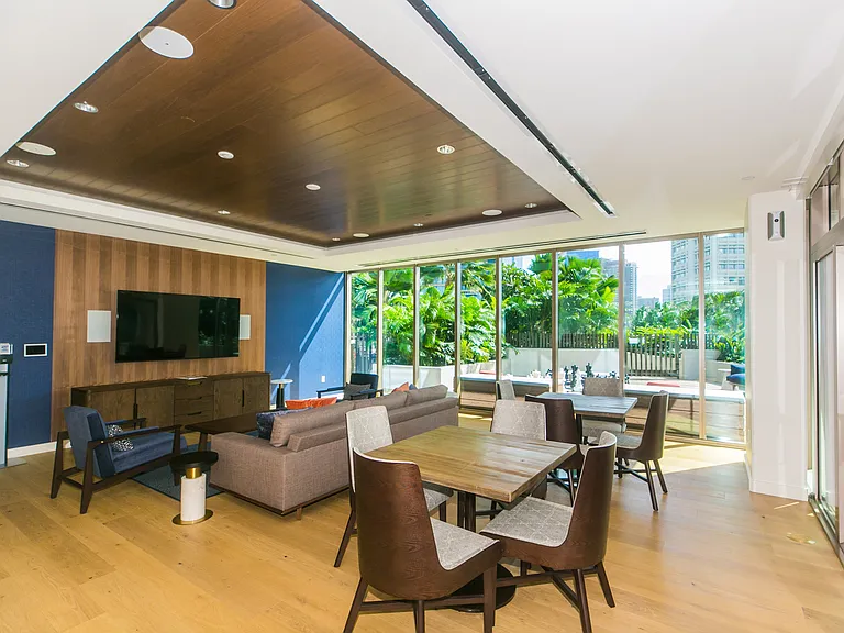 1388 Kapiolani Blvd #1611 — Photo 32
