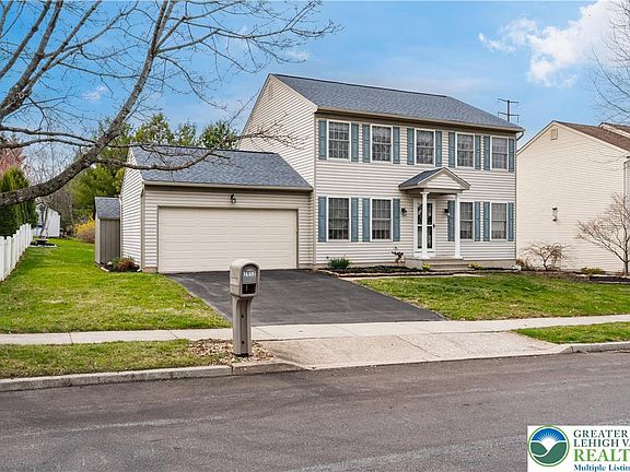 3rd image of 2652 Thistle Rd