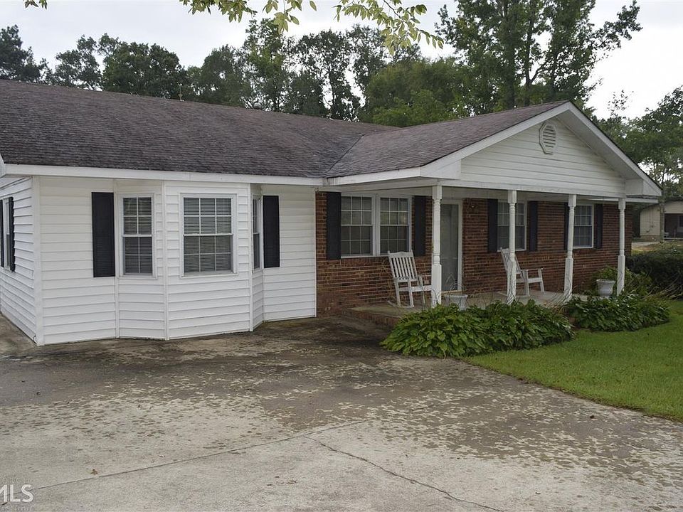 1st image of 3021 Union Point Hwy