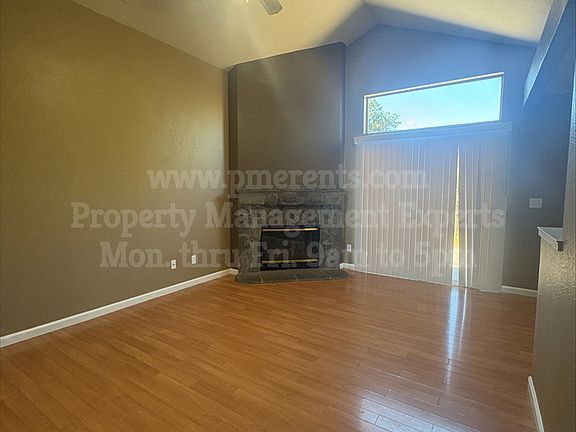 2nd image of 795 Long Barn Dr