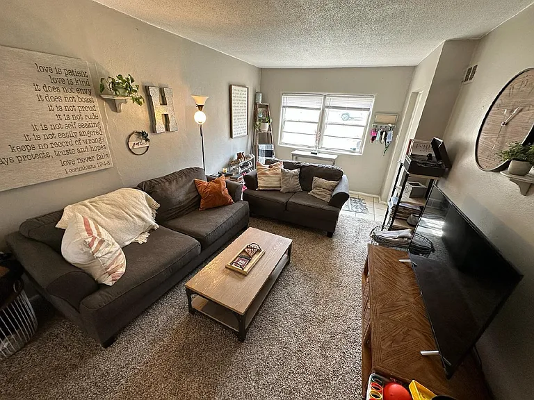3417 Sheridan Ave #1 — Photo 2