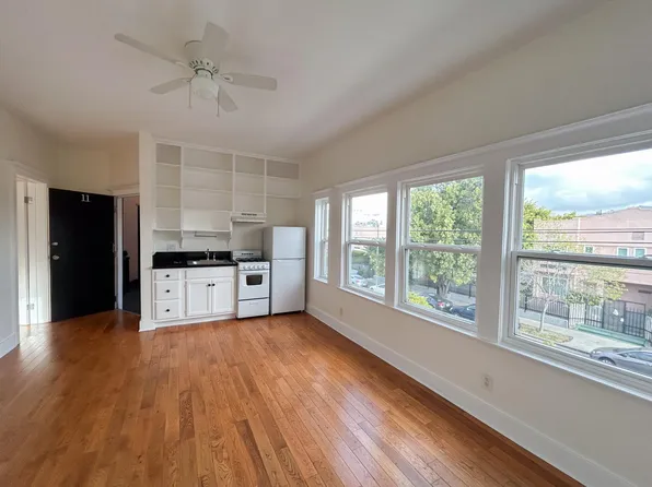 4440 Burns Ave #11, Los Angeles, CA 90029