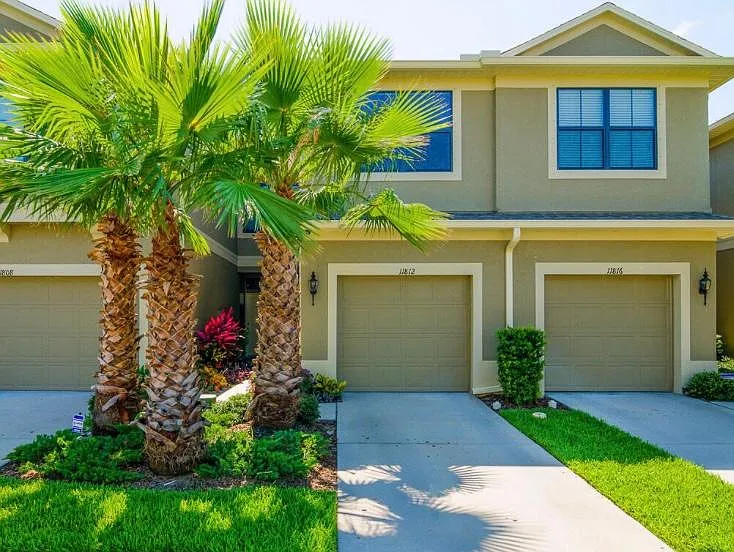 2 bed, 2.5 bath, 1507 sqft, $2,500 — Photo 3