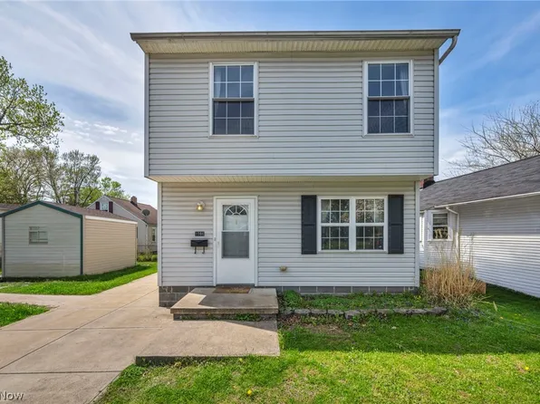 1086 Peach Blvd, Willoughby, OH 44094