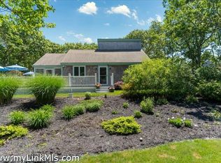 33 Codman Spring Rd, Edgartown, MA 02539