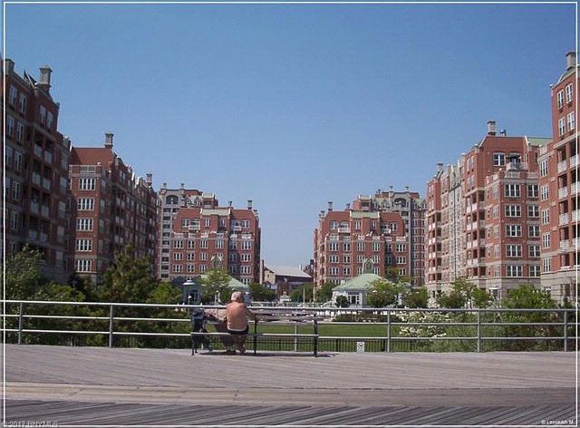 2nd image of 105 Oceana Dr E #2D
