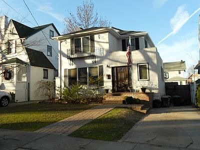 1st image of 18 Walbrooke Ave