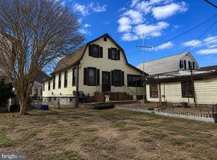 262 Meadow Rd, Pasadena, MD 21122