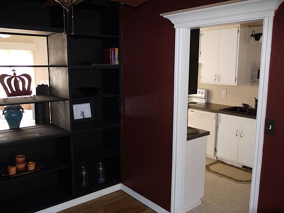 Entrance to the Kitchen