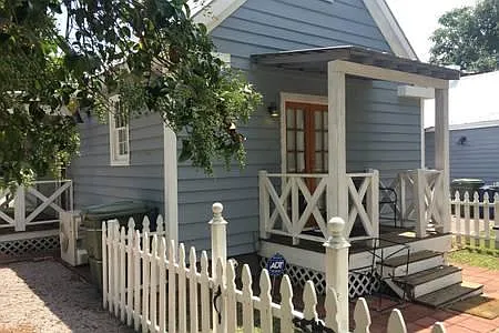 209 Kershaw St SE