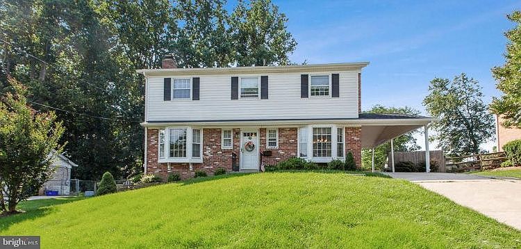 1st image of 13337 Foxhall Dr