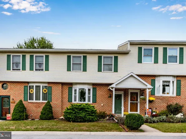 1312 Pheasant Dr S, Carlisle, PA 17013