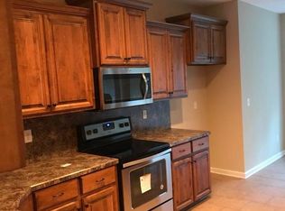 183 Little Doe Ln, Wetumpka, AL 36093