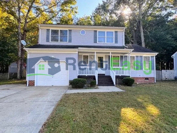 2453 Broadnax Cir, Chesapeake, VA 23323