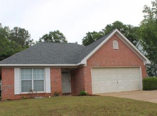 1012 Baywood Rd, Dothan, AL 36305