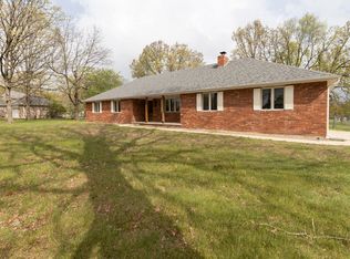 489 Meadowview Drive, Marshfield, MO 65706
